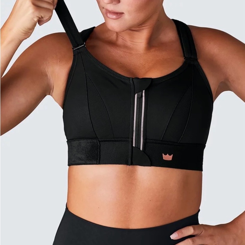 SHEFIT Black Sports Bra with Logo